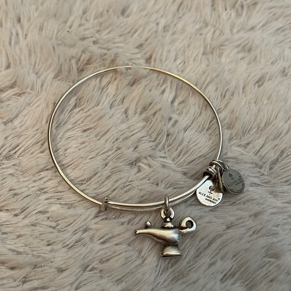 Lamp Authentic Alex and Ani Bangle